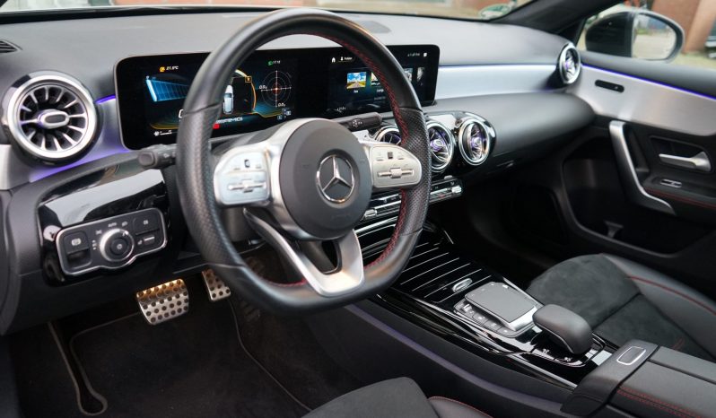 Mercedes-Benz A-klasse A35 AMG 4matic|Panoramadak|Sfeerverlichting|Camera|306PK vol